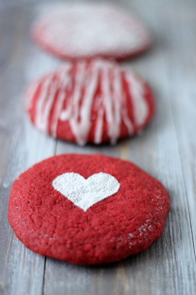 Red Velvet Cookies 02